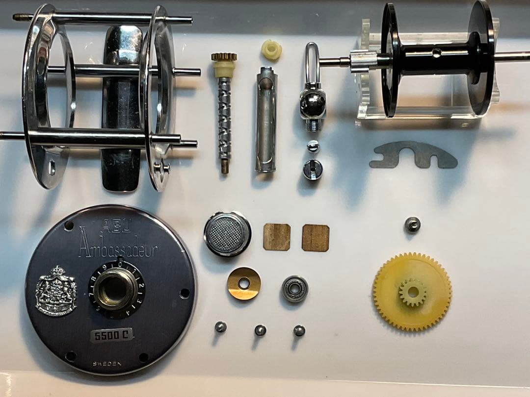 ABU アンバサダー 5500C ビッグA メンテ済 フレーム修正済