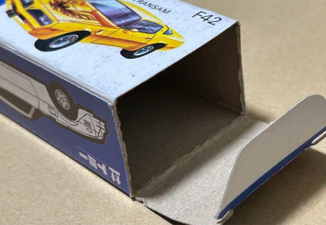 トミカ 青箱 ポンティアック ファイアーバード トランザム ポリスカー