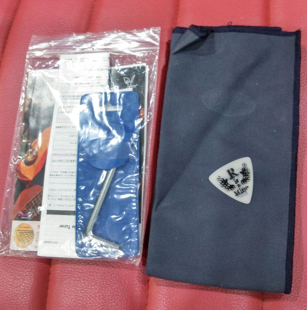 バッカス　Bacchus　ユニバースシリーズ　ベースギター　ケース・おまけ付き