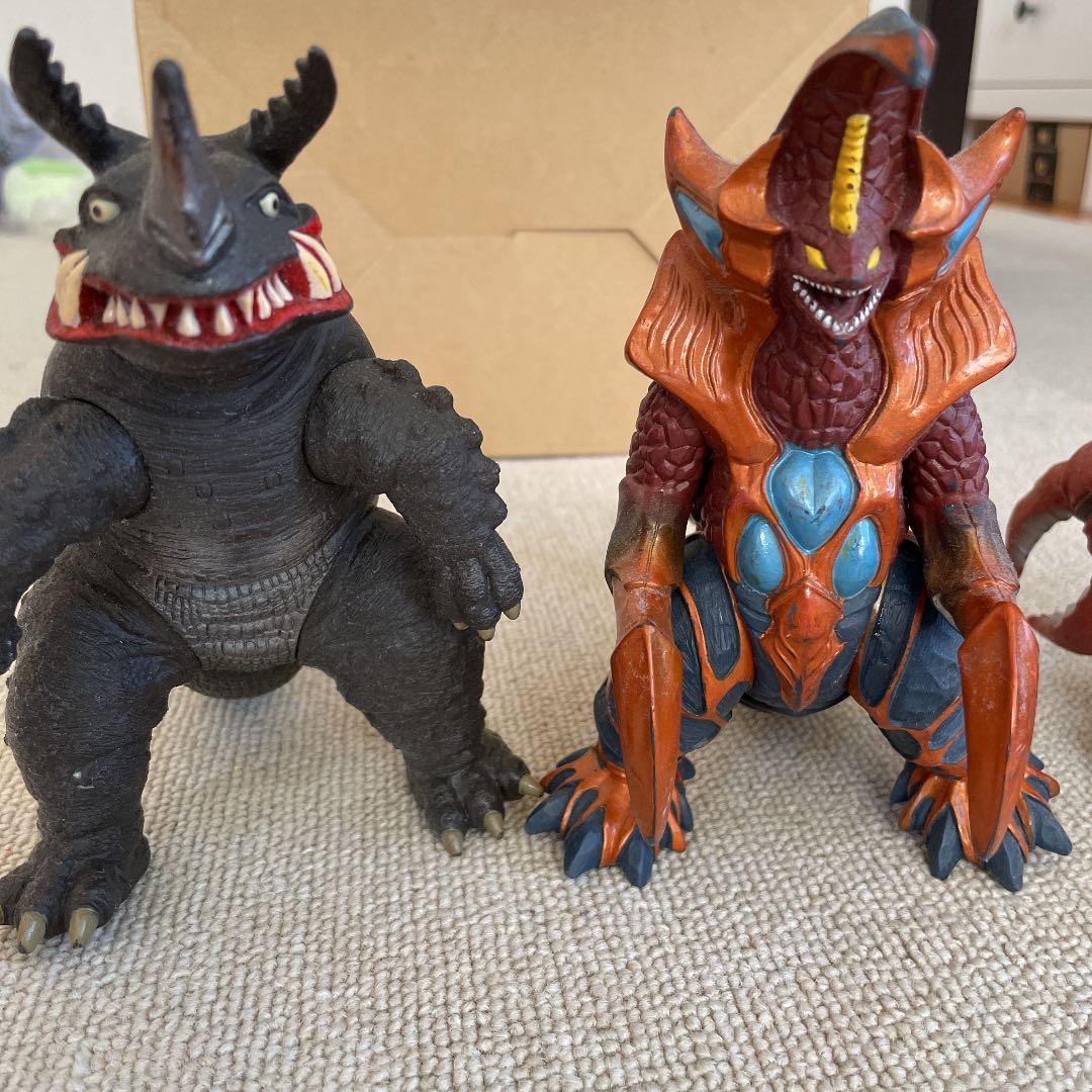 ウルトラマンソフビ人形9体