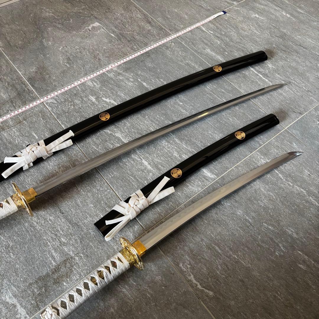 刀 レプリカ 徳川家 三葉葵 金色紋章付き 専用ケース付き 長刀 脇差 模造刀