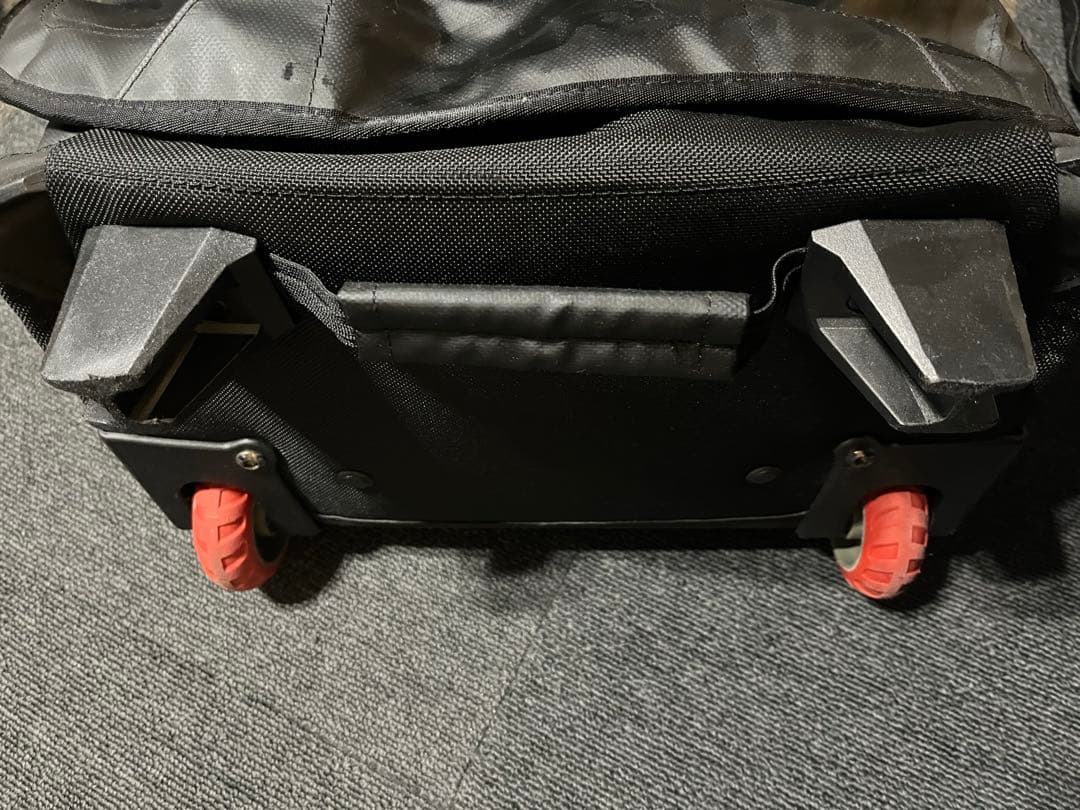 キャリーバッグ ROLLING THUNDER 22 機内持込可 40L