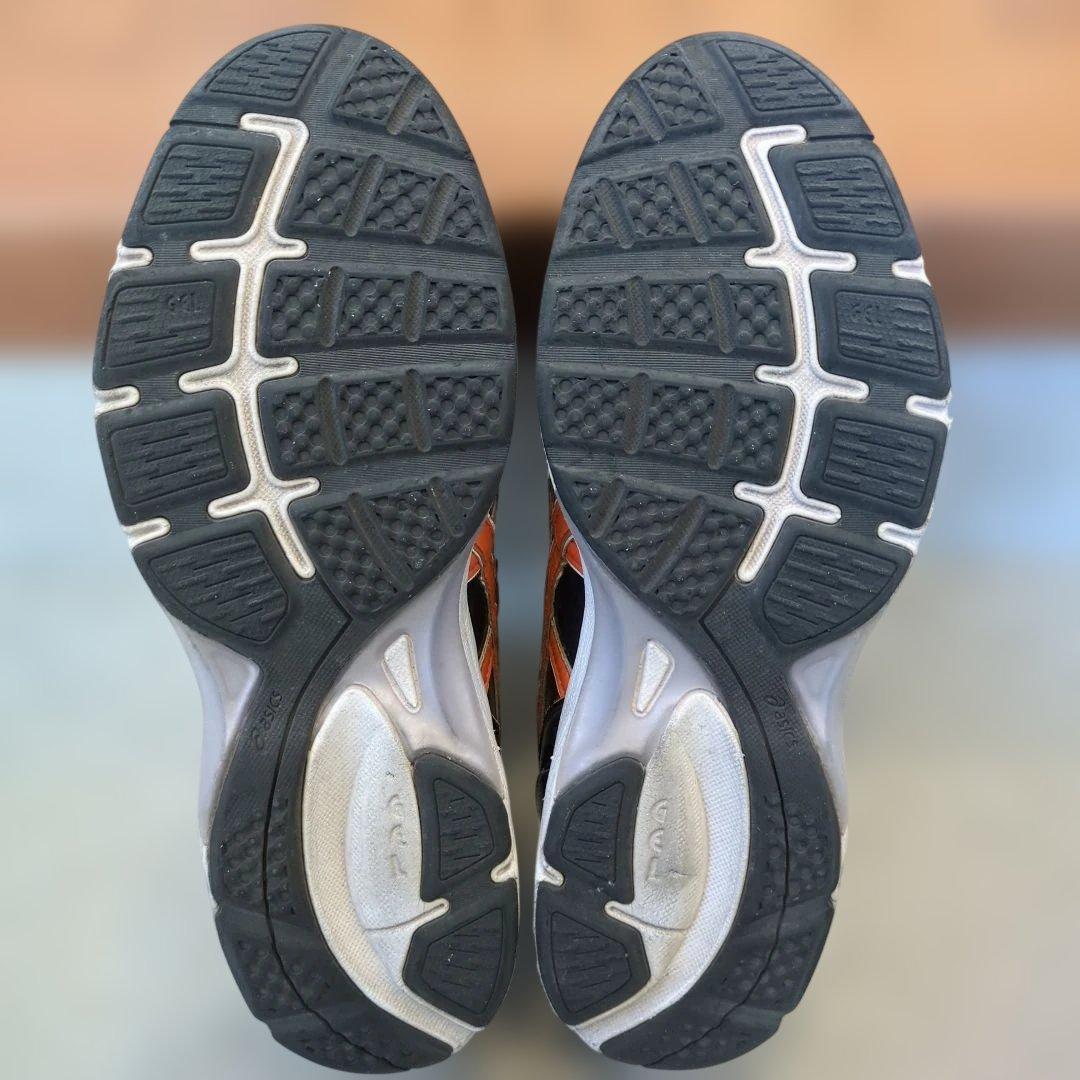 法政大学　アシックス　トレーニングシューズ　非売品　28.5