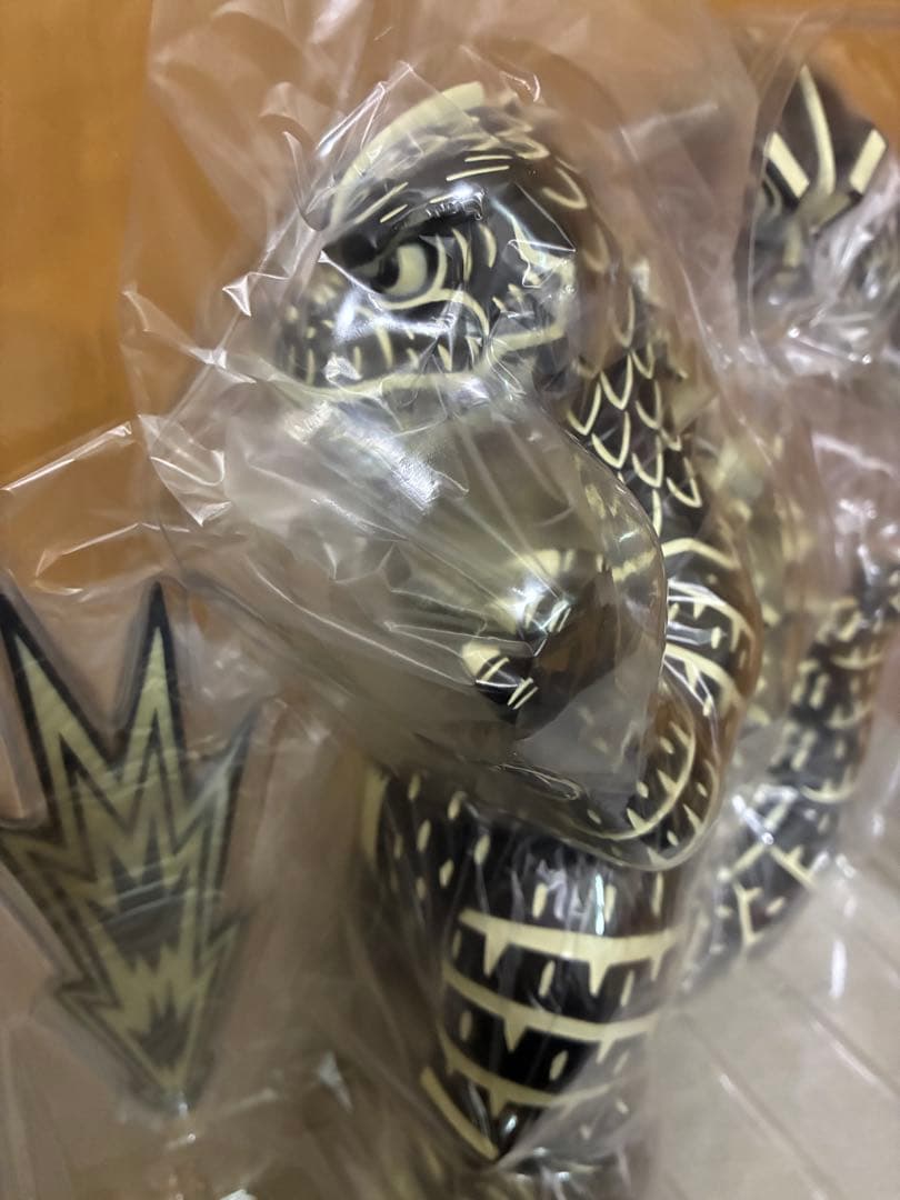 ゴジラ　海外版画風フィギュア　販売終了品