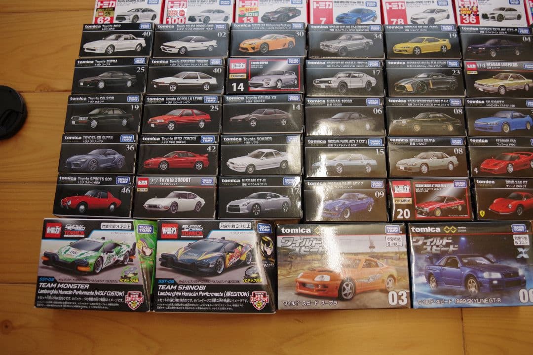 トミカ ミニカー セット 多数　TOMICA　プレミアム　美品　おまけ　大人買い