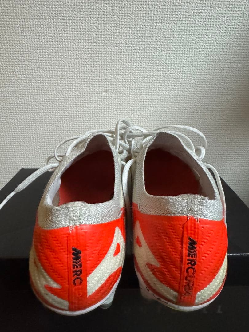 明日には値段戻しますNike Mercurial スパイクシューズ ホワイト