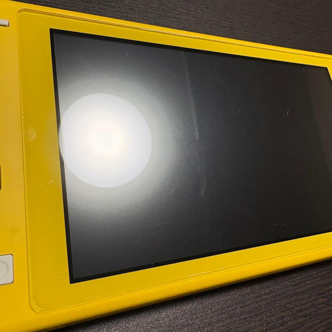 Switch Light 本体　カバー付　スイッチ ライト イエロー　ジャンク品