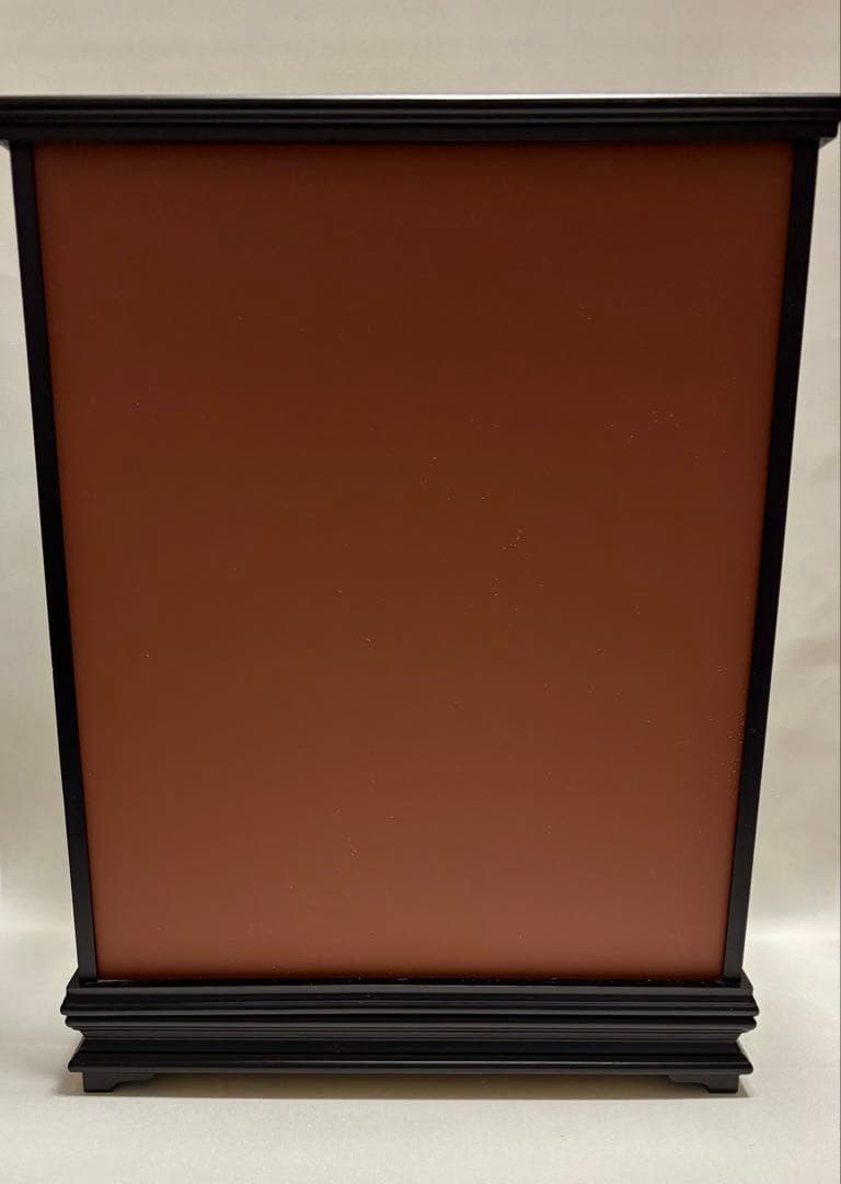 #伝統工芸品　水晶彫刻『松竹梅』オブジェ（ガラスケース付き）