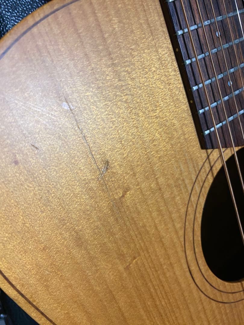 アコースティックギター　cole clark