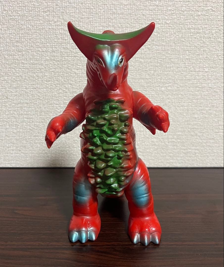 ブルマァク ゴモラ ソフビ ウルトラマン 怪獣 フィギュア