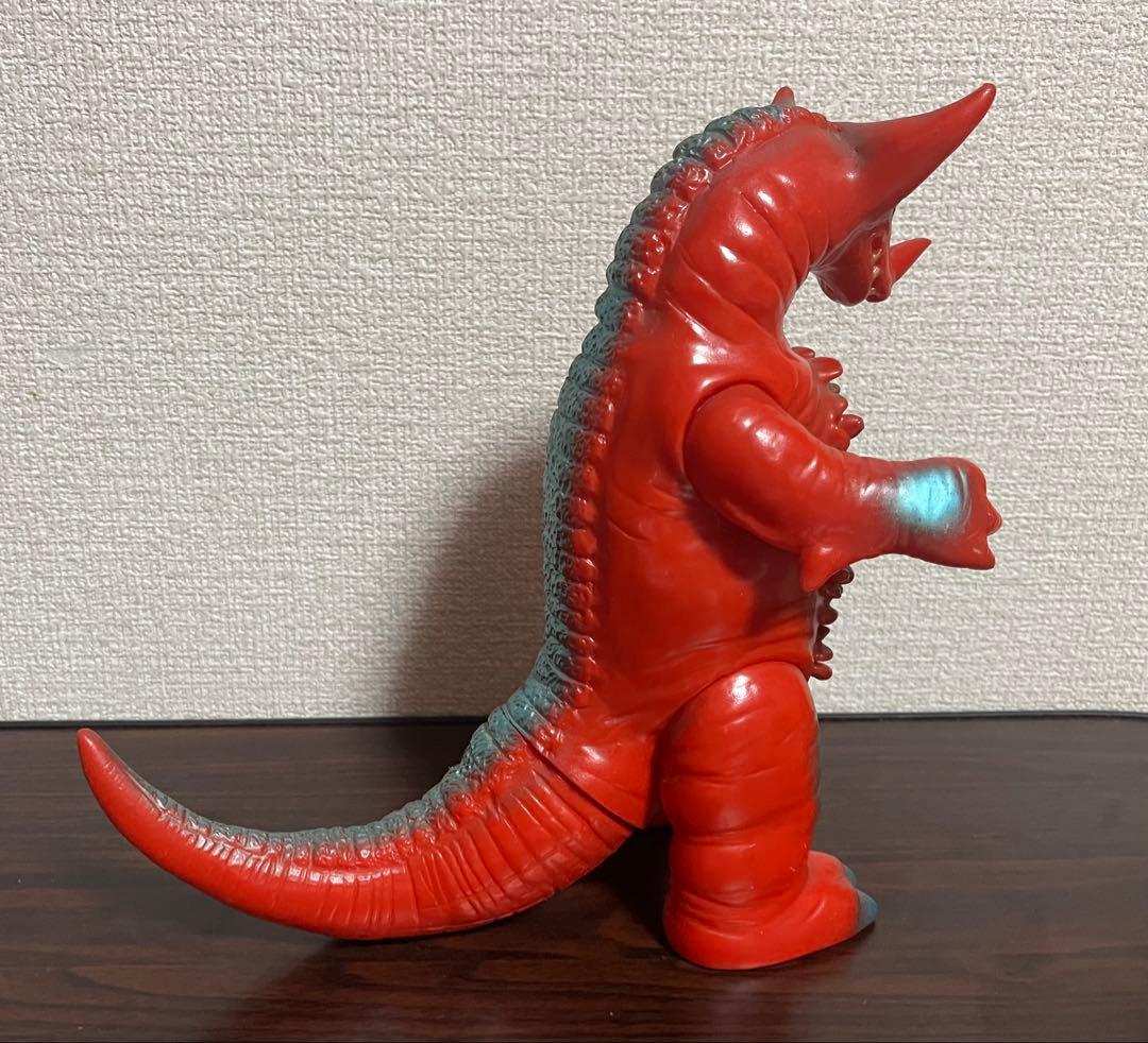 ブルマァク ゴモラ ソフビ ウルトラマン 怪獣 フィギュア