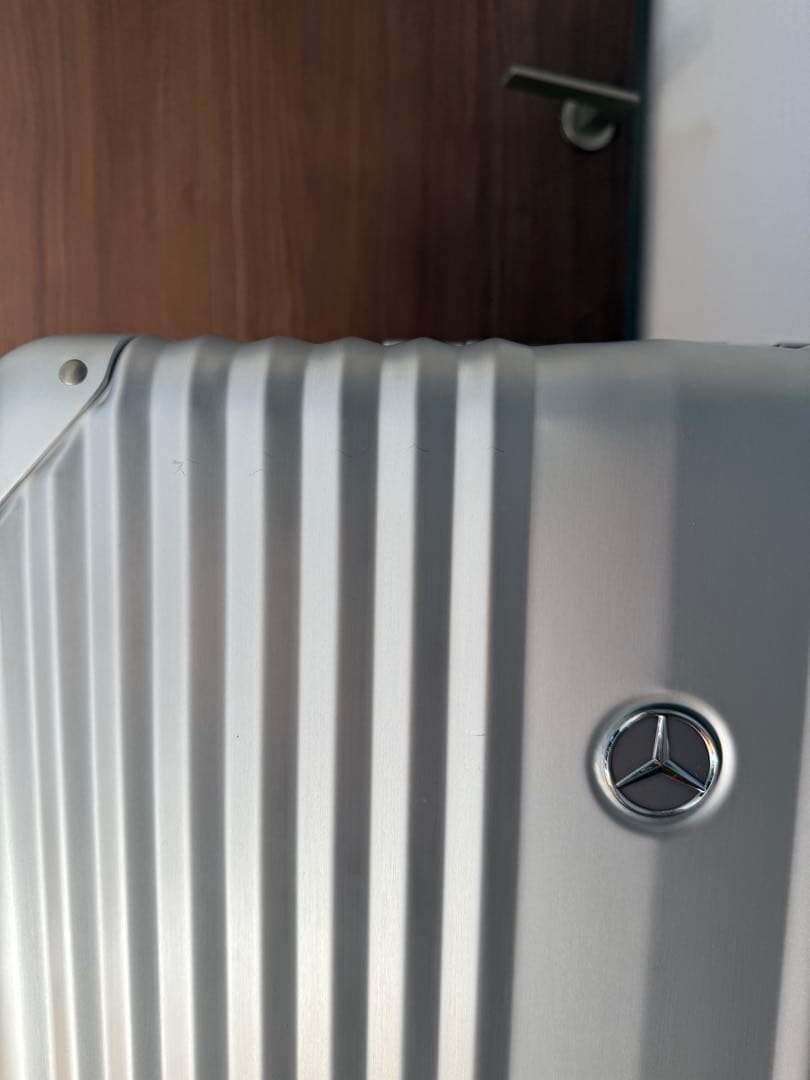 Mercedes-Benz キャリーケース　65リットル　新品　最安値