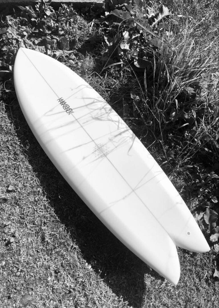 サーフボード　mandala 5.5