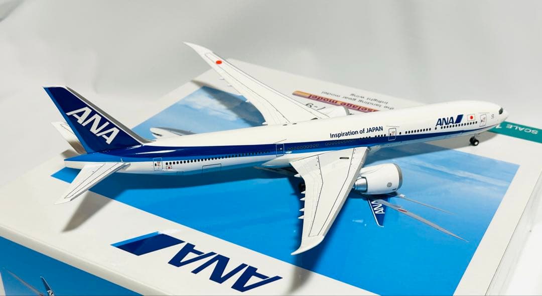 全日空商事 1/200 ANA B777-9 NH20099