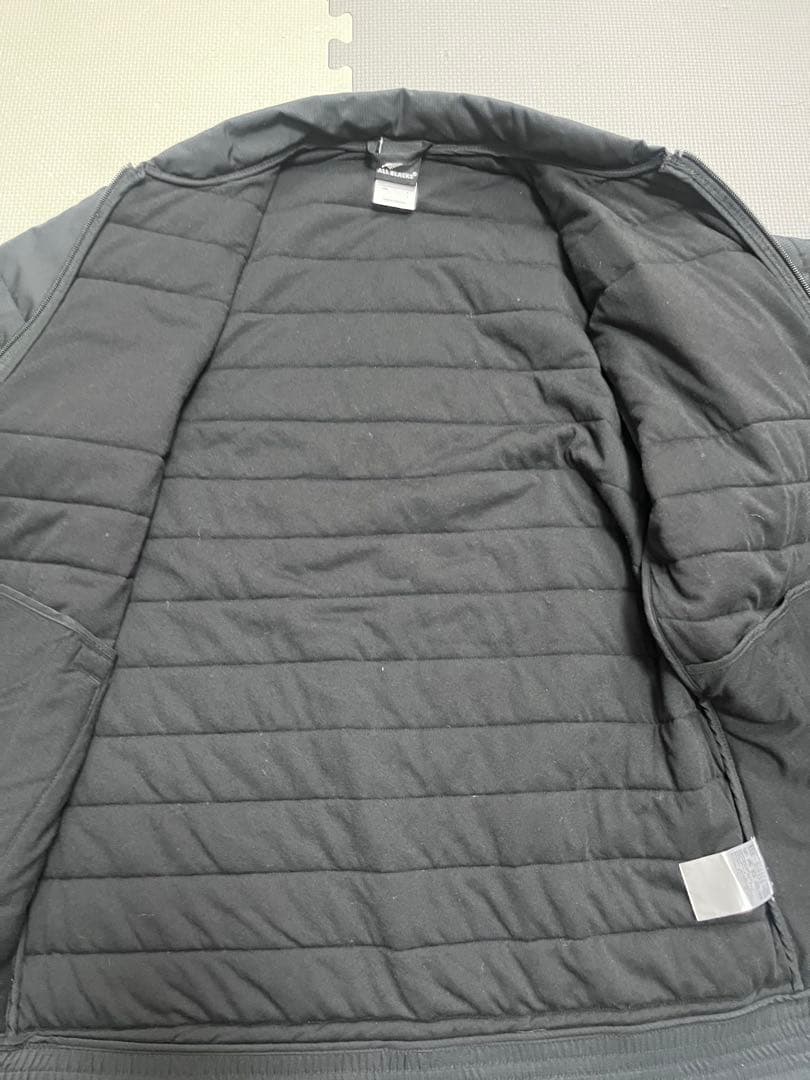 ALL BLACKS 黒 ジップアップジャケット　adidas