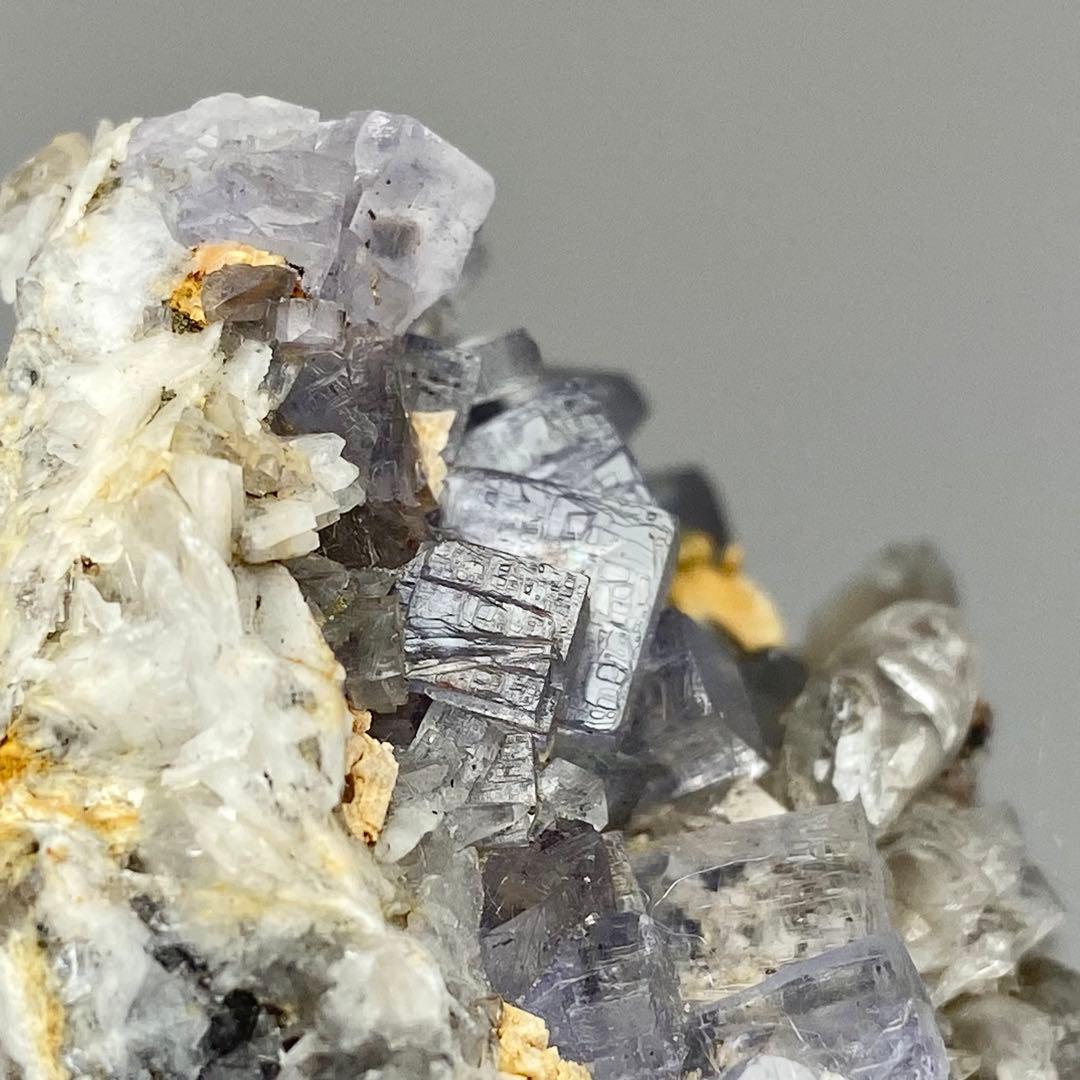 フローライト　バライト　カルサイト　鉱物標本　原石　天然石　ストーン　エミリオ