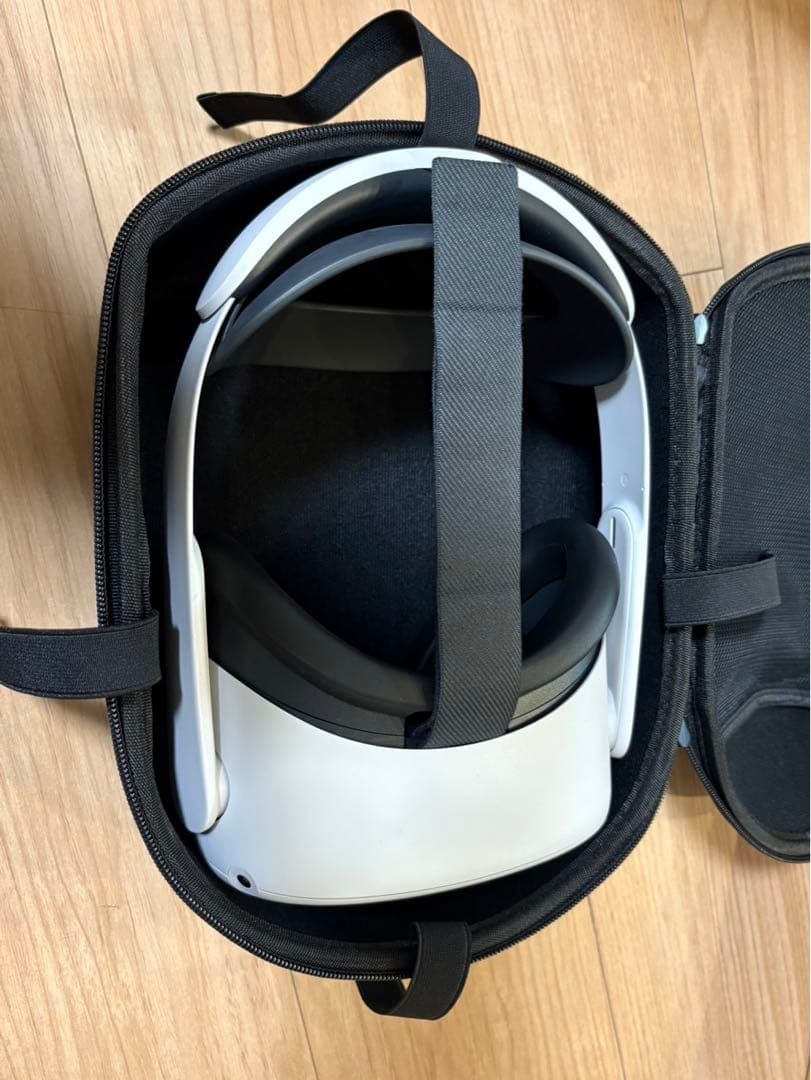  QUEST 2 128GB ケース&正規バンド