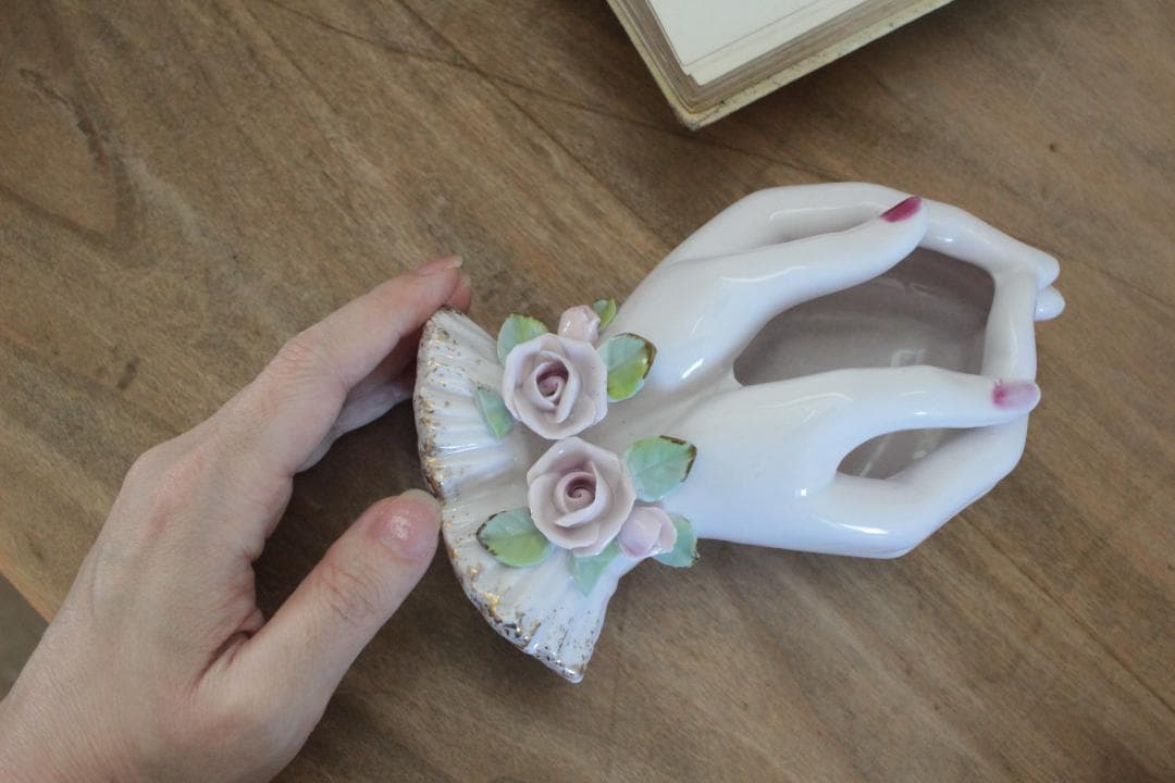 【D】バラ・レフトンのハンドモチーフ/Lefton Porcelain