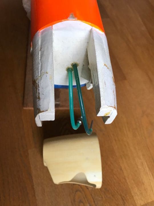 ラジコン　テトラ　オリゾン45  バルサキット組立品 　サーボ付き