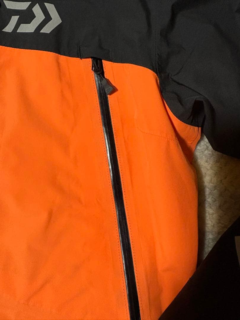 Daiwa GORE-TEX レインウェア オレンジ/ブラック　WLサイズ