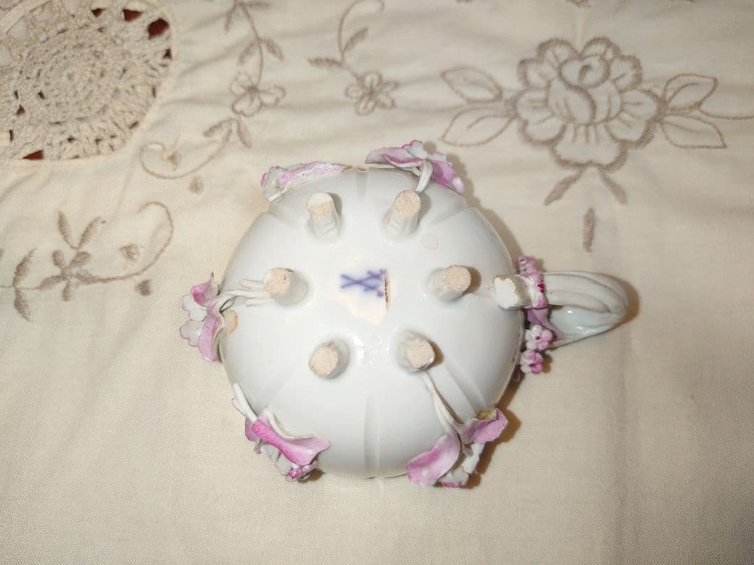 アンティークカップ　マイセン