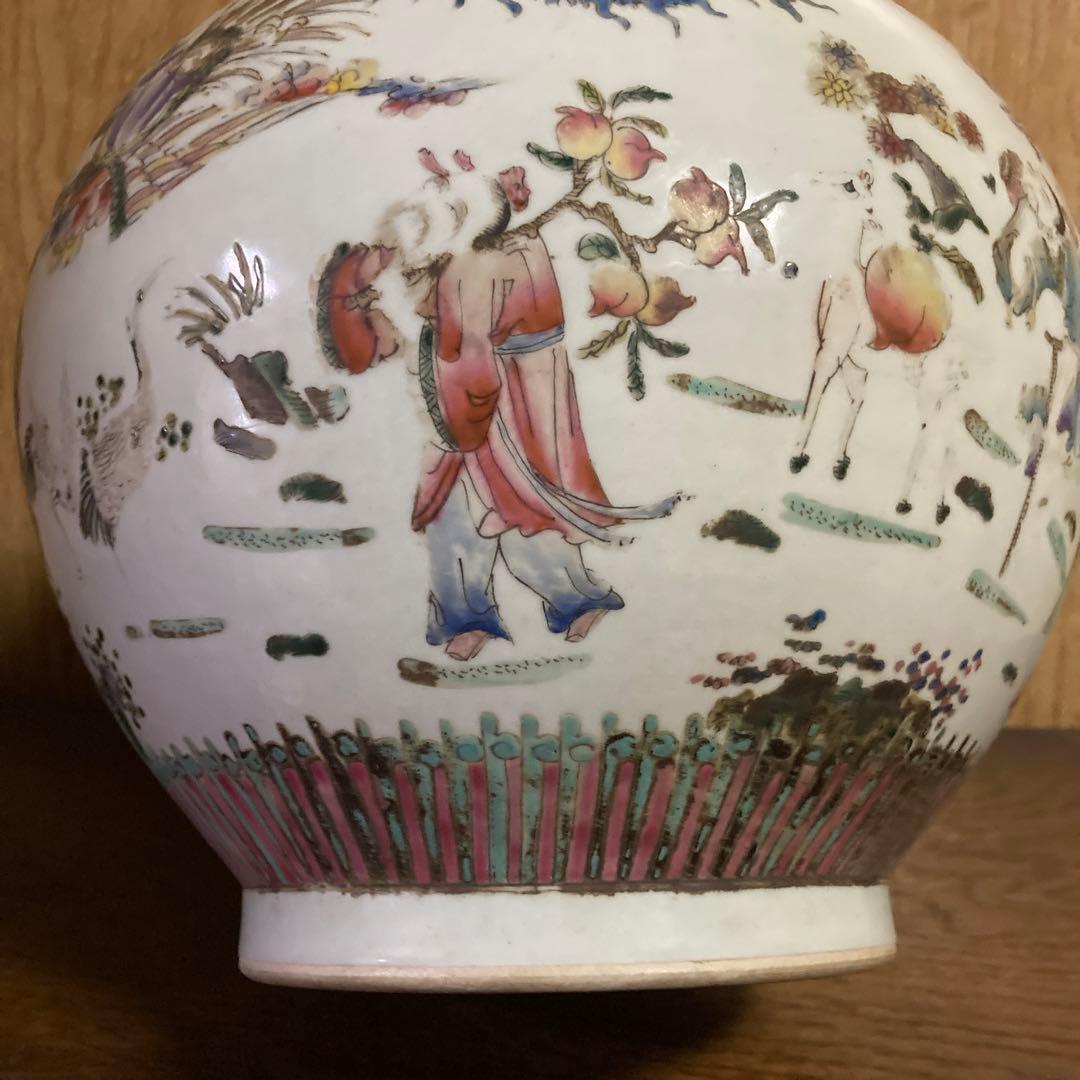中国　色絵　瓶　天球瓶　鳳凰鶴桃果人物図　大清康熙年製銘