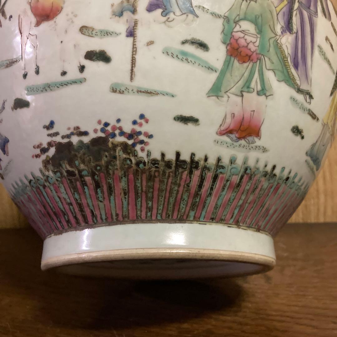 中国　色絵　瓶　天球瓶　鳳凰鶴桃果人物図　大清康熙年製銘