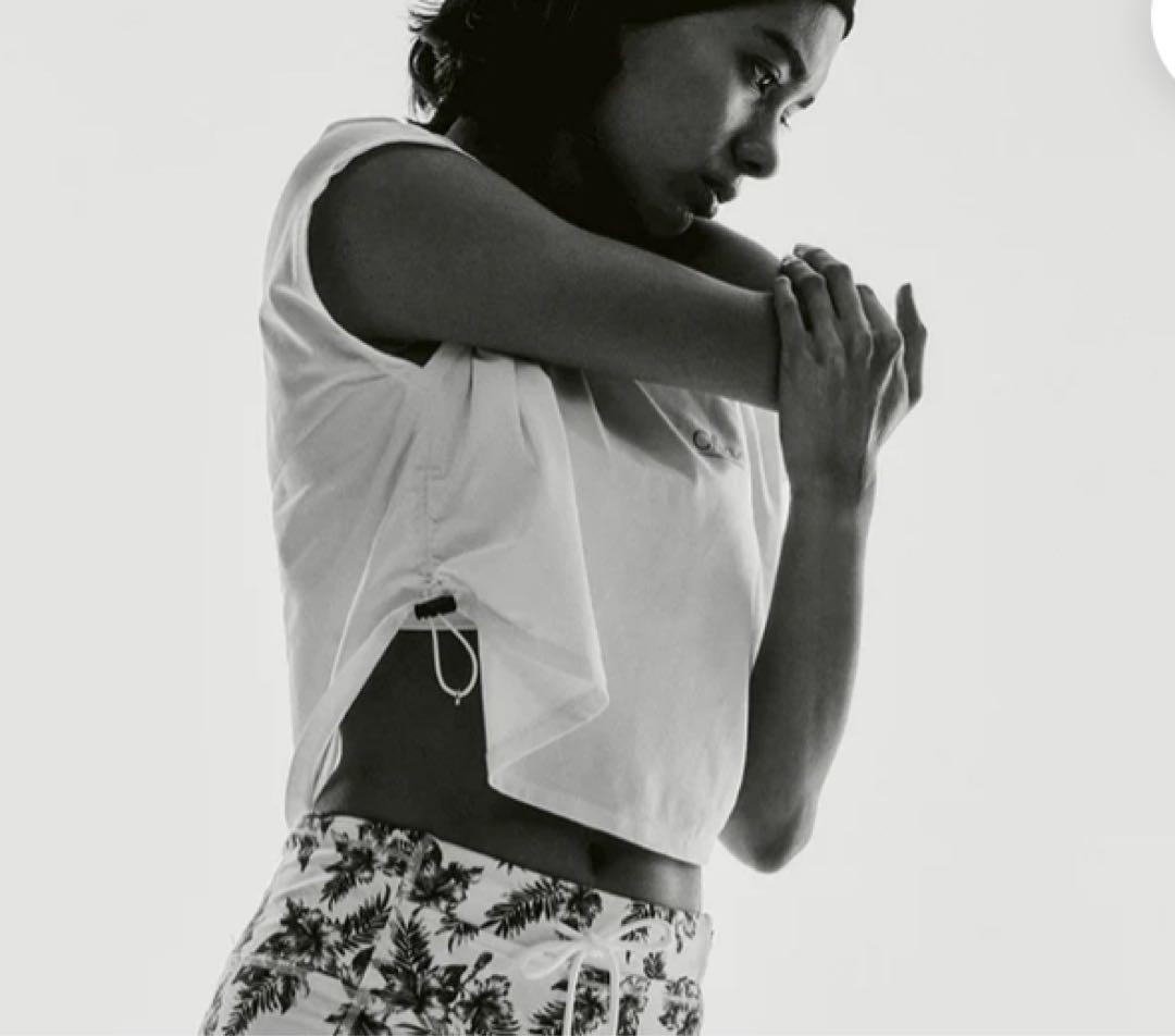 ウォーキング・ランニングウェア Charbon SHORT LENGTH SLEEVELESS T-SHIRTS