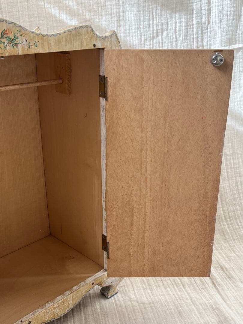 アンティークビスクドールドールワードローブチェスト木製小家具小物収納