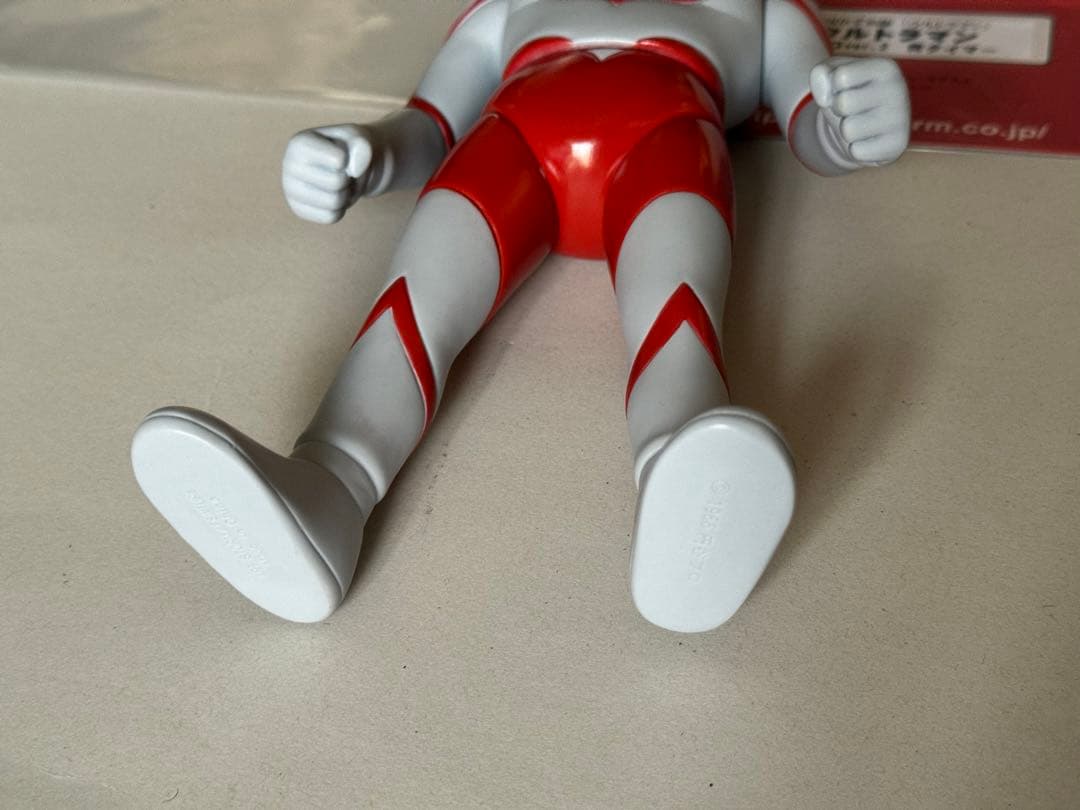 スーフェス　楳図かずお版　ウルトラマンレトロver2 ソフビ