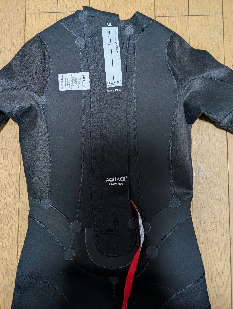 美品 HUUB ウェットスーツ トライアスロン メンズ MLサイズ リペア跡あり