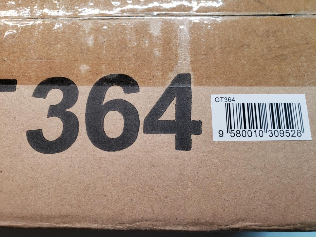 新品 GTスピリット 1/18 アウディ S3 スポーツバック GT364