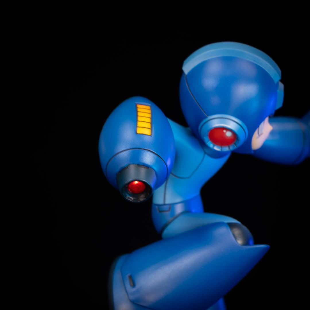 ロックマン megaman フィギュア ルミナスタ リペイント