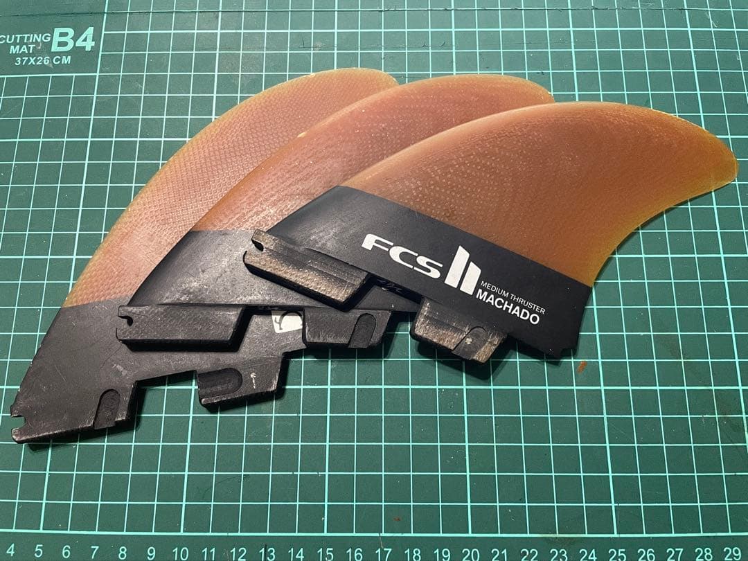 FCS2★M★ロブ マチャド★RM★パフォーマンスグラス★フィン★3本★ケース付