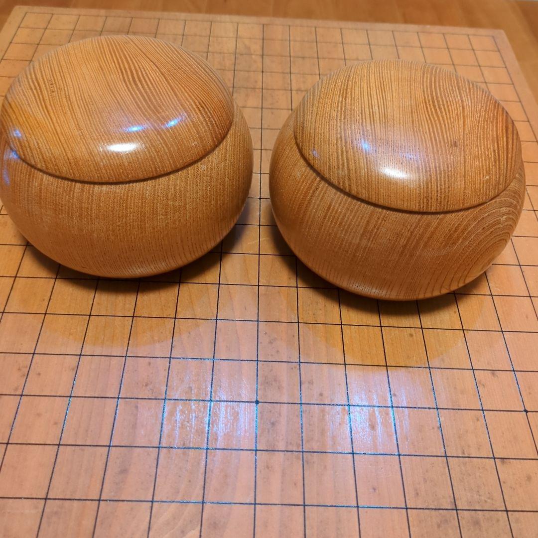 囲碁盤　脚付き　碁石　白174個　黒180個