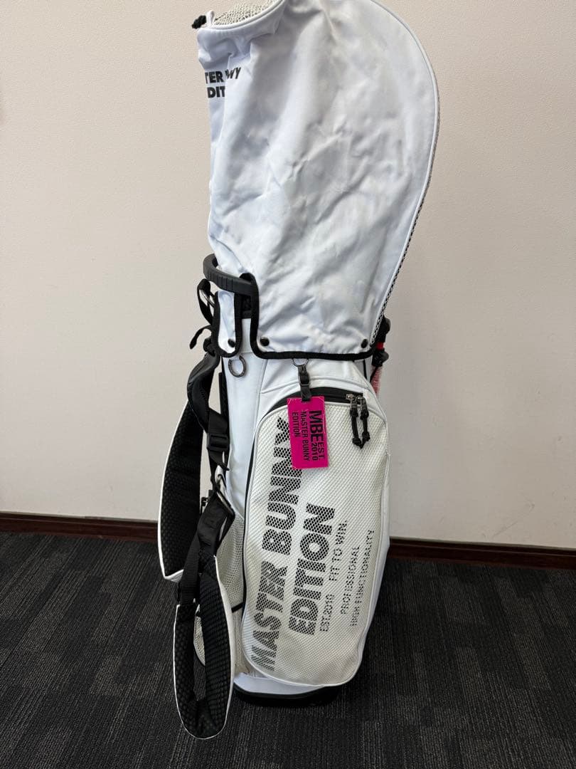 ぺ*ょ様 MASTER BUNNY EDITION キャディバッグ　白色　ヘッド