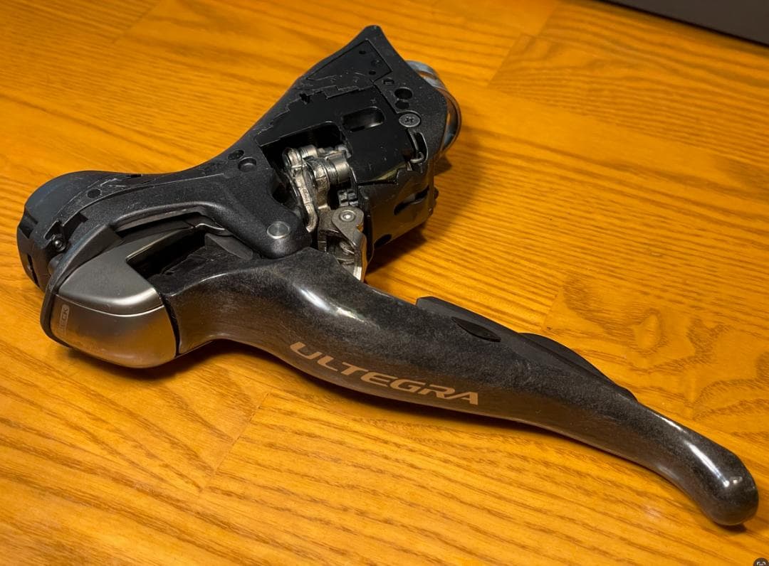 シマノ アルテグラ　【ST-6700】 STIレバー