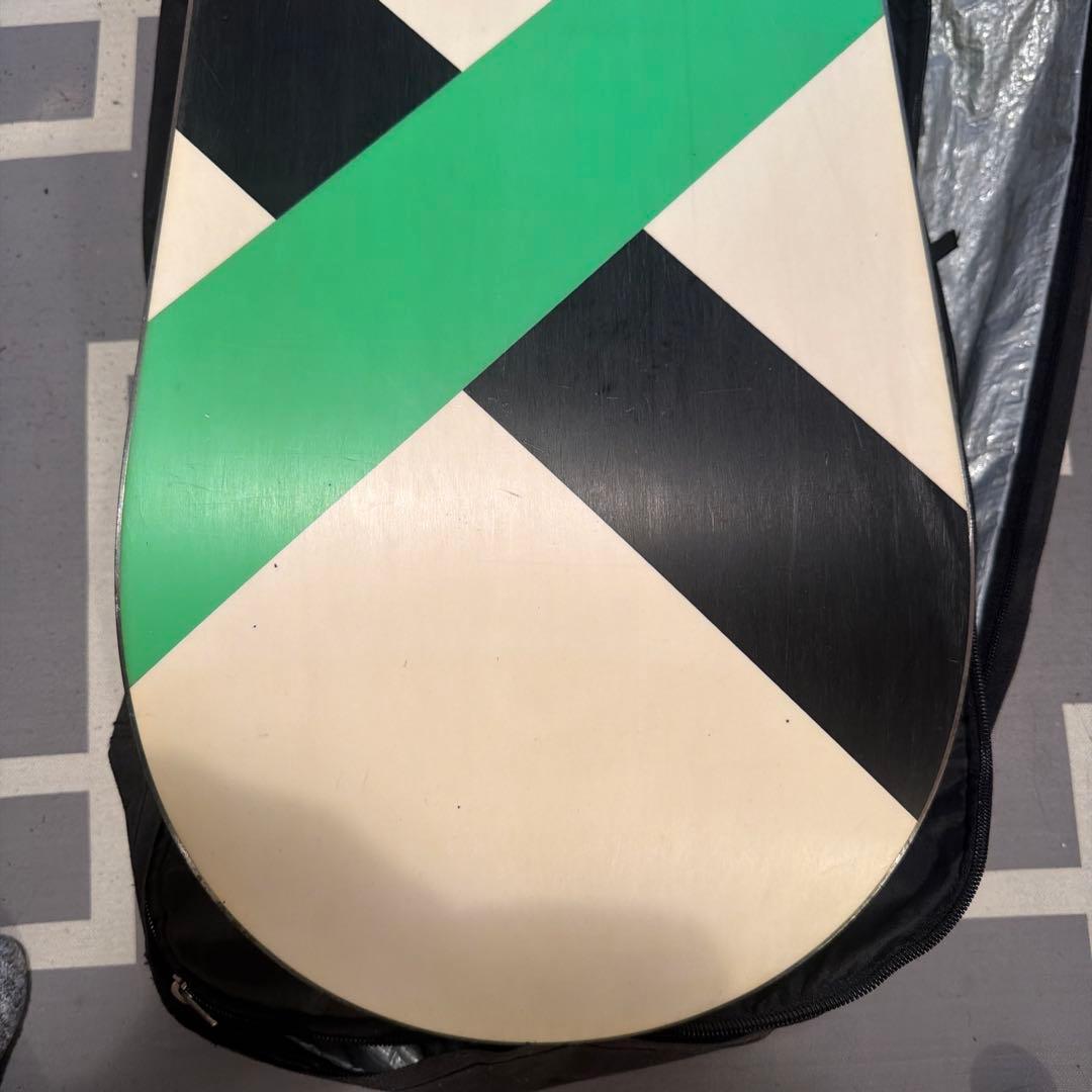 Burton スノーボード板　期間限定値下げ価格