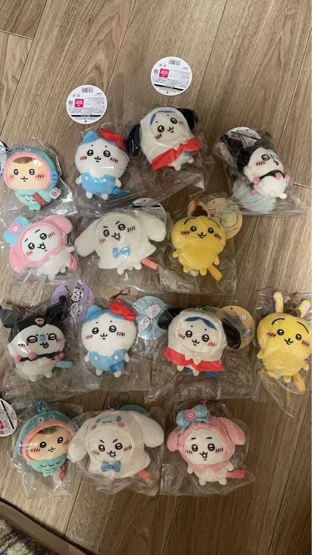 ぷちミニマスコット 7種セット ちいかわ サンリオキャラクター コラボ 第1弾