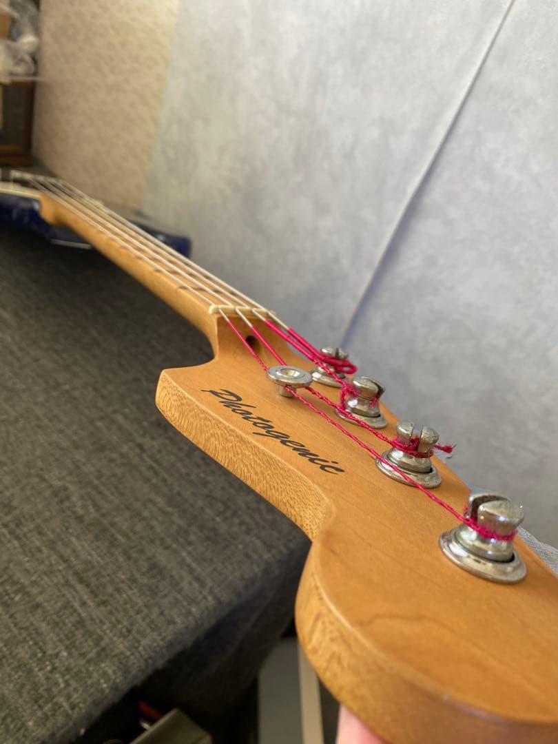 フォトジェニック　ベースギター