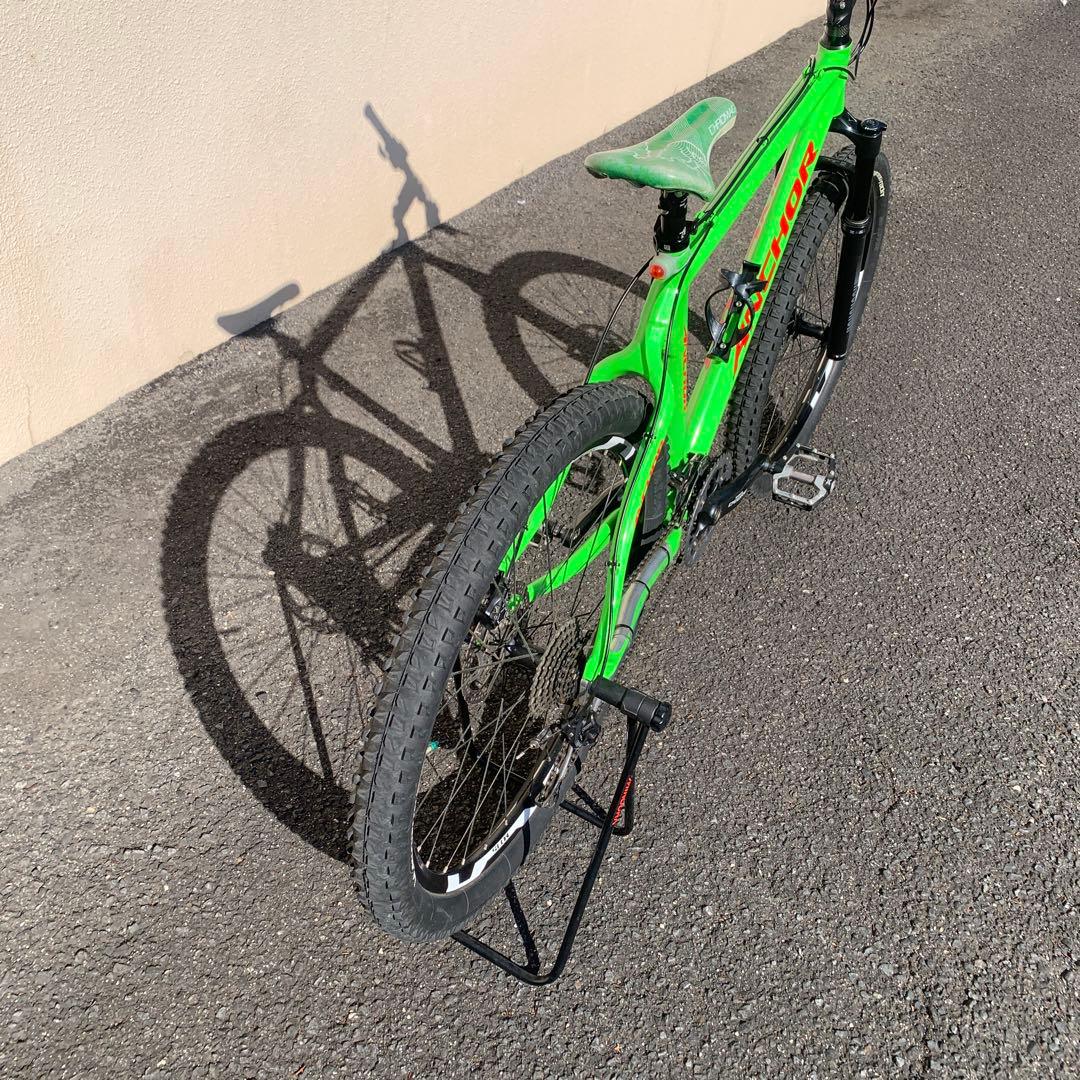 ANCHOR　XHM9　カーボン