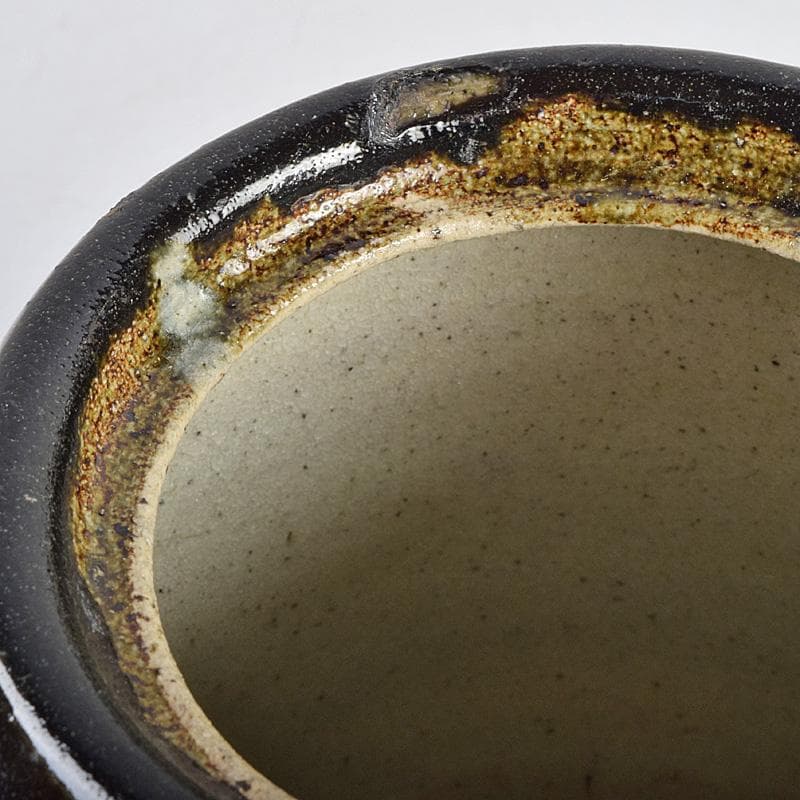 茶道具　芳幽軒　加藤石春作　黒楽水指　時代箱付　V　R9345