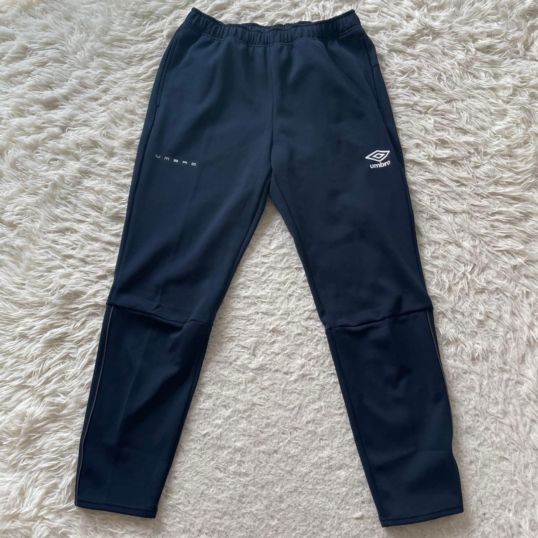 umbro タグ付き　美品　ジャージ　上下　セットアップ