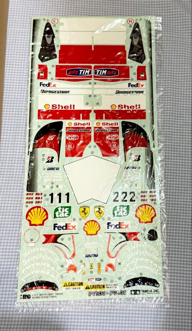 【未組み立て】タミヤ◆フェラーリF2001 1/10スケール 4WD 1/10