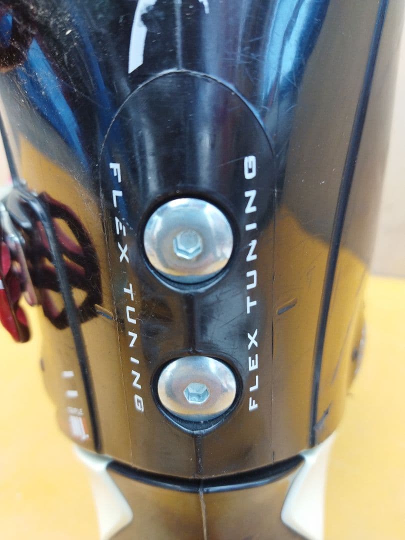 HEAD VECTOR VECTOR 100 男性用スキーブーツ　黒/白