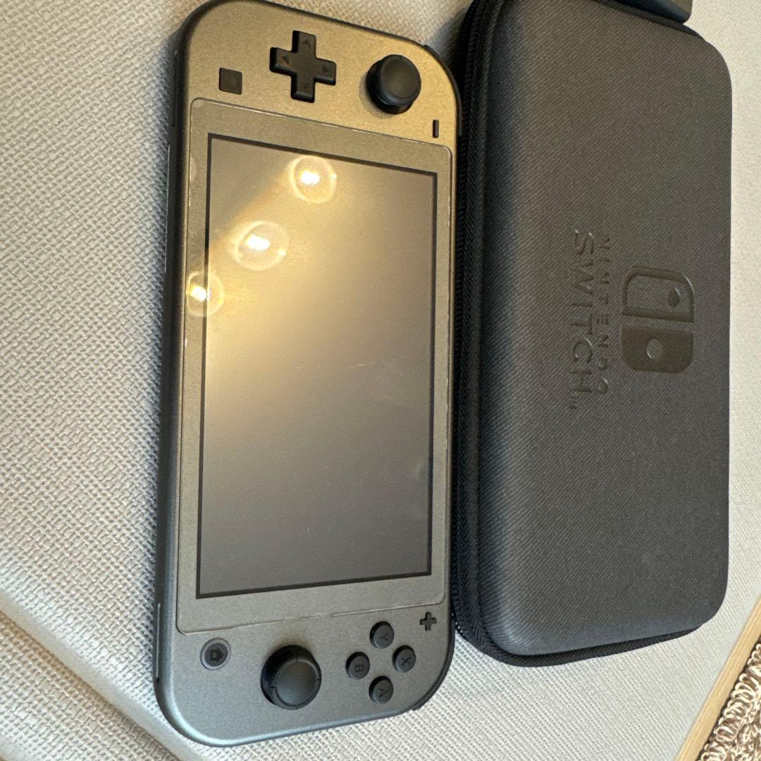 【超美品】Nintendo Switch Lite ポケモンデザイン