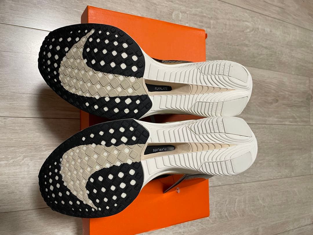 ナイキ　ヴェイパーフライ3 メンズ25.5cm 新品未使用