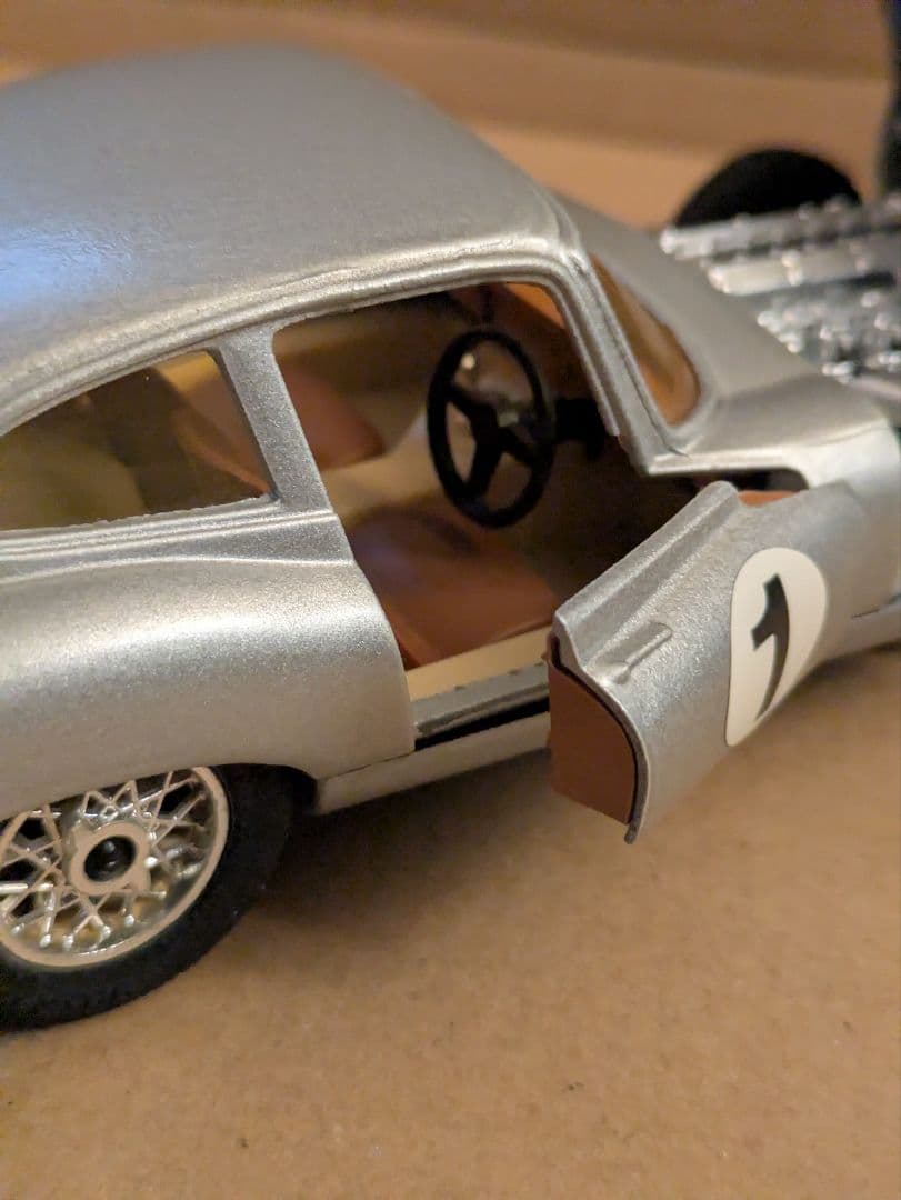 マジョレット　ジャガー　E ミニカー　1/24