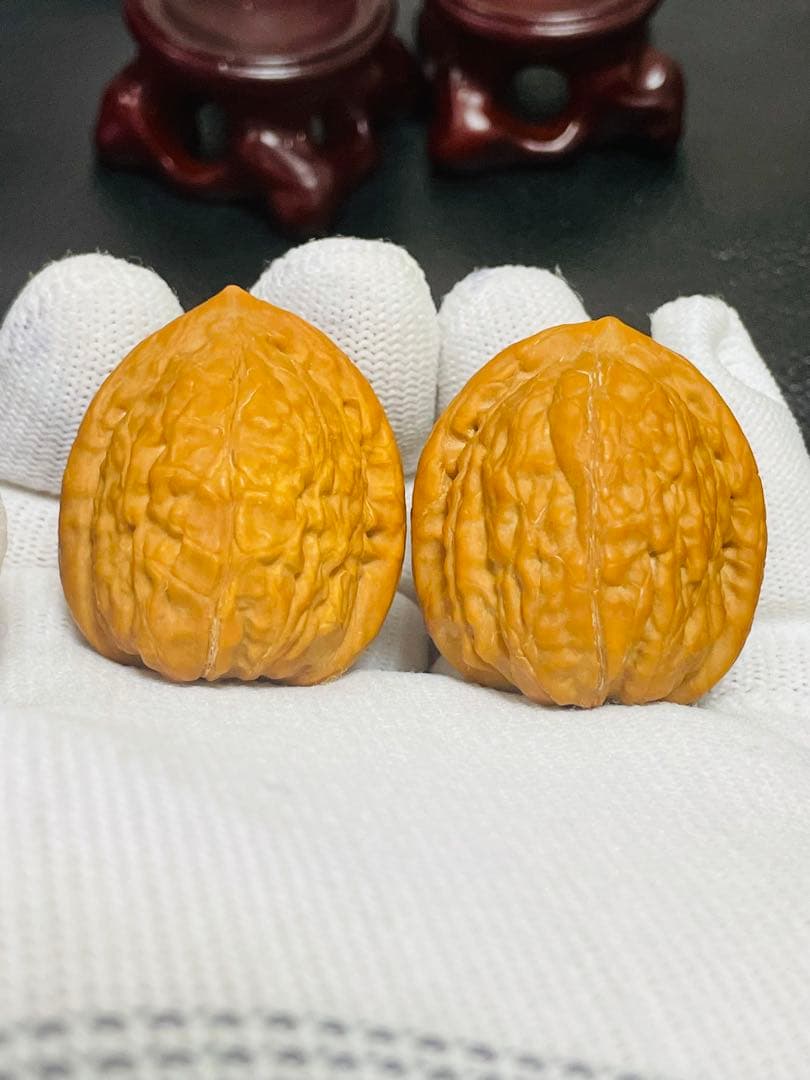 厚揚げNo.405❤️遊ぶクルミ　文玩核桃 希少変異種　舎利