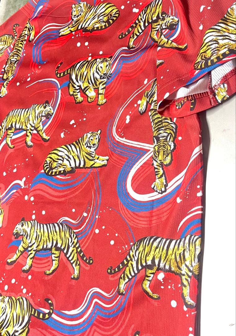 新品未使用 阪神タイガース 2024 デザインユニフォーム 波と虎 サイズ S